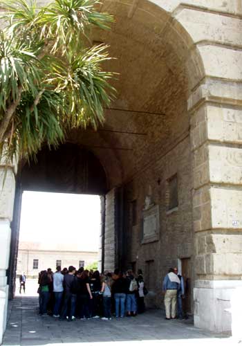 Ancona Porta Pia esterno